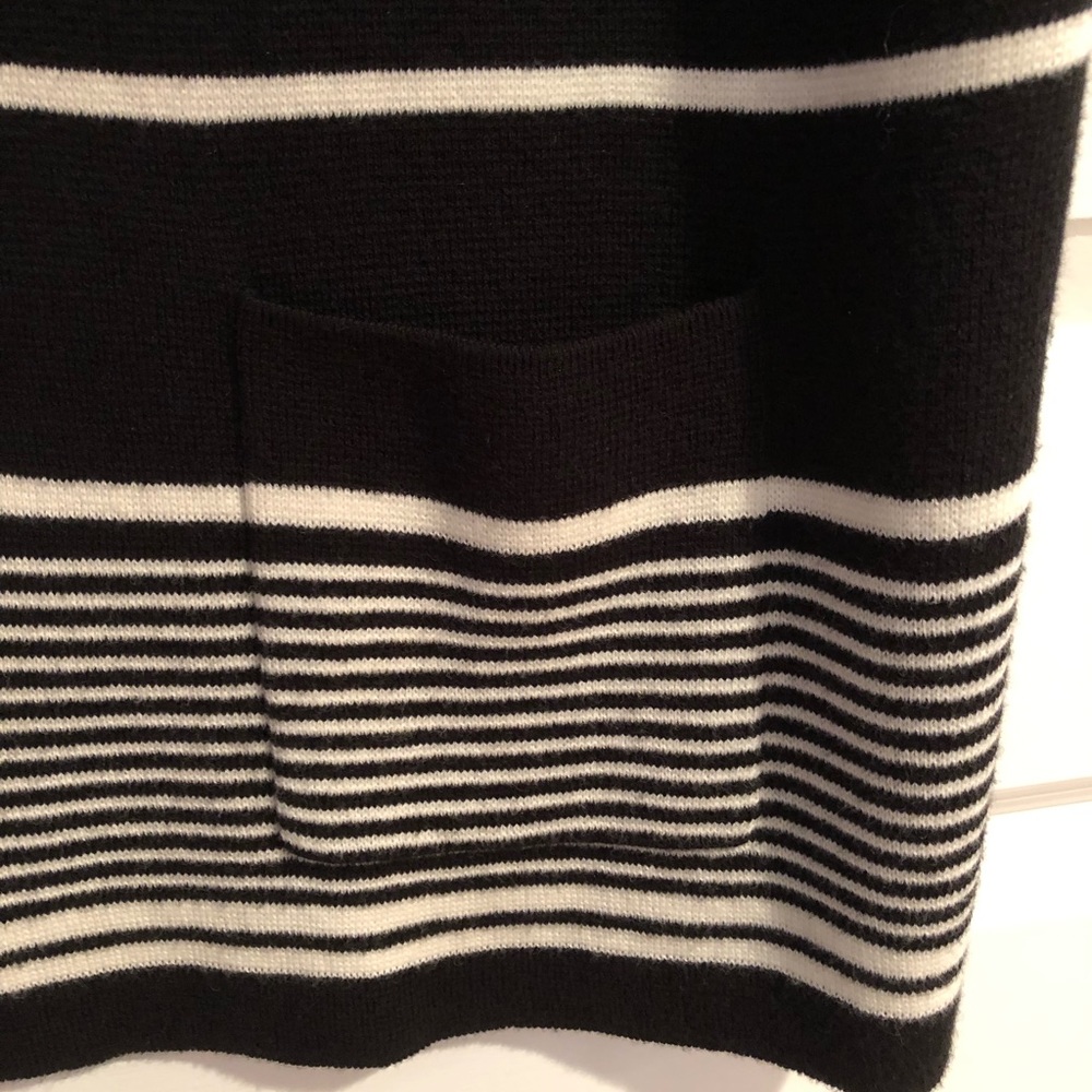 Talbots sweater - Picture 5 of 5